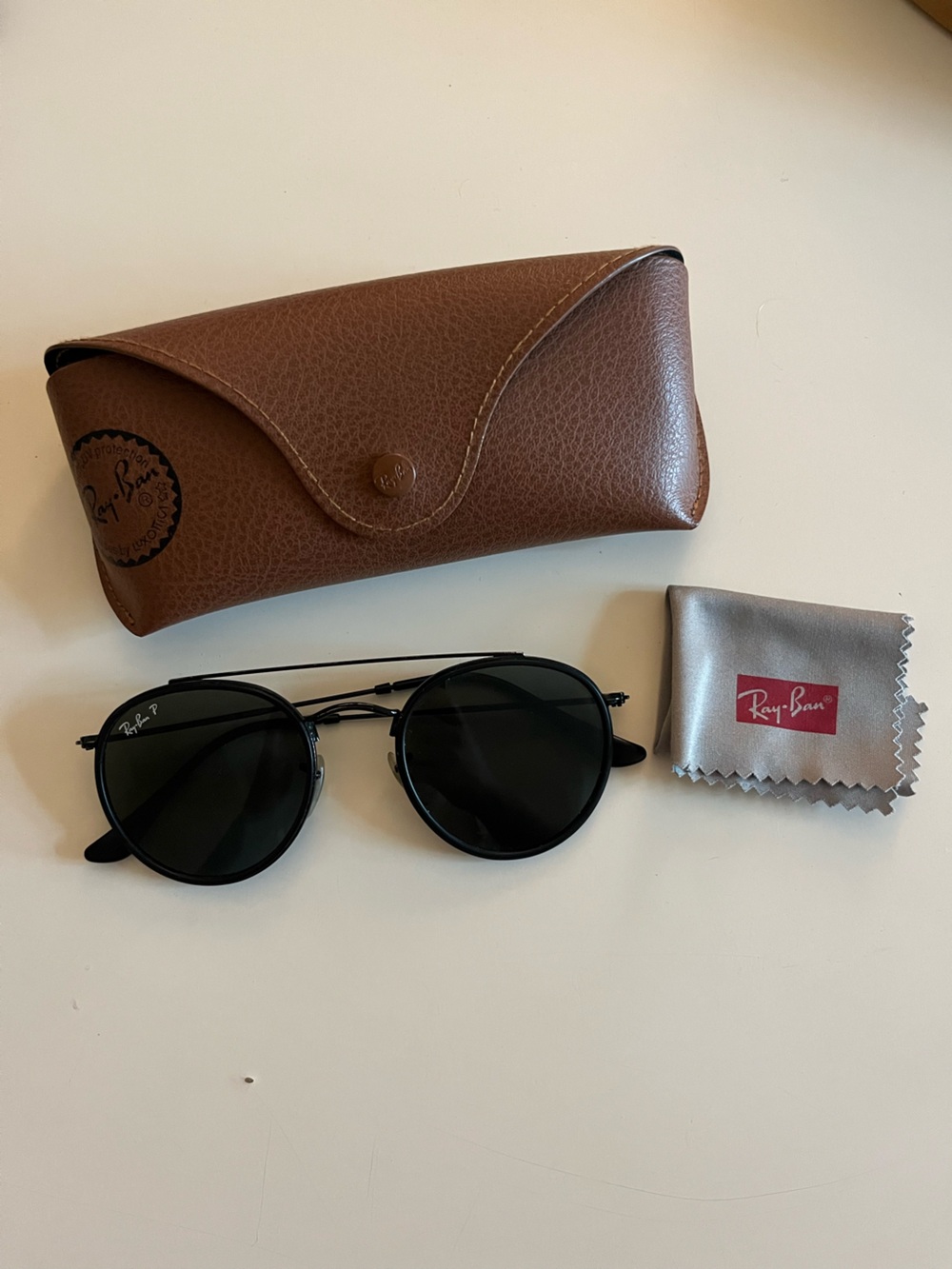Ray-Ban Round Double Bridge Black Sunglasses